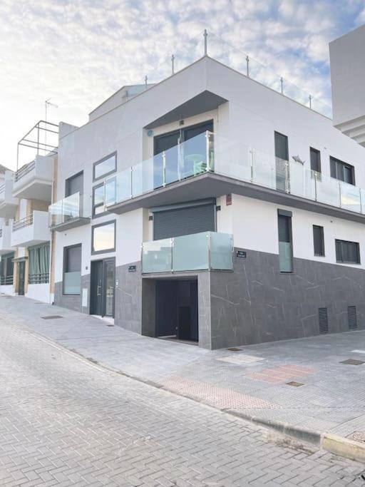 Apartamento Con Parking En Torre Almenara 푼타움브리아 외부 사진